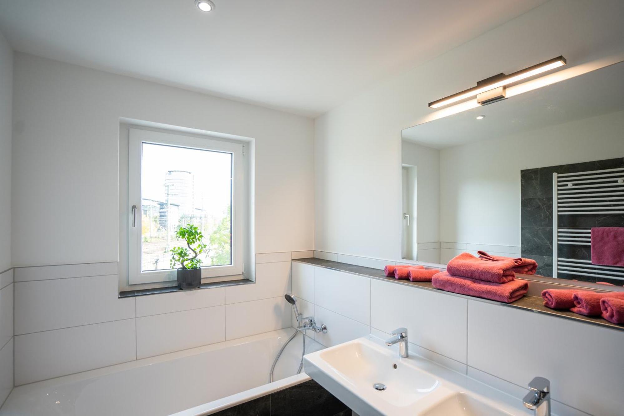 Cozy City Dream Apartment Mit Terrasse Und Parkplatz - 90M² Dresden Eksteriør billede